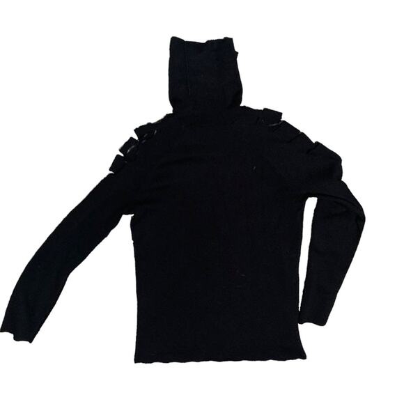 Cyrus black turtle neck womans medium cutout shoulder new with tags cute pro - Picture 8 of 8